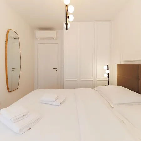 Zora By Belmont Realty * 자다르