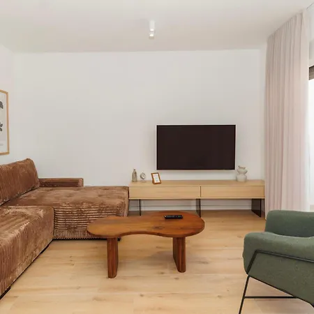 Zora By Belmont Realty Lägenhet *